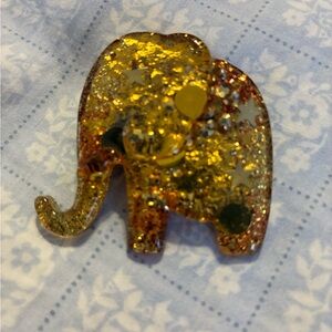 Glitter Elephant Brooch